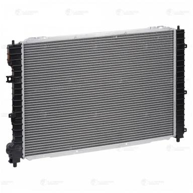 Радиатор двигателя LRc 1072