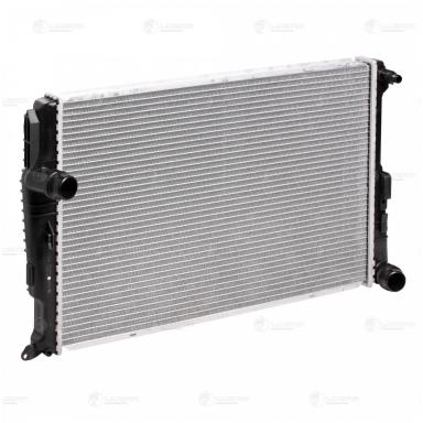 Радиатор двигателя LRc 26181