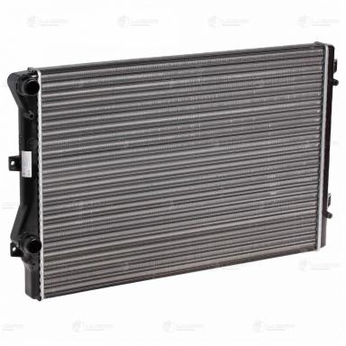Радиатор двигателя LRc 1811J