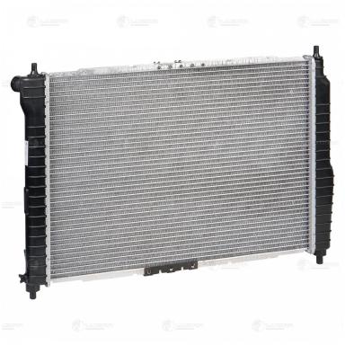 Радиатор двигателя LRc 0502