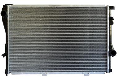 Радиатор двигателя BW-109/4R